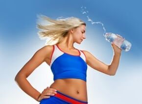drinking water to lose weight