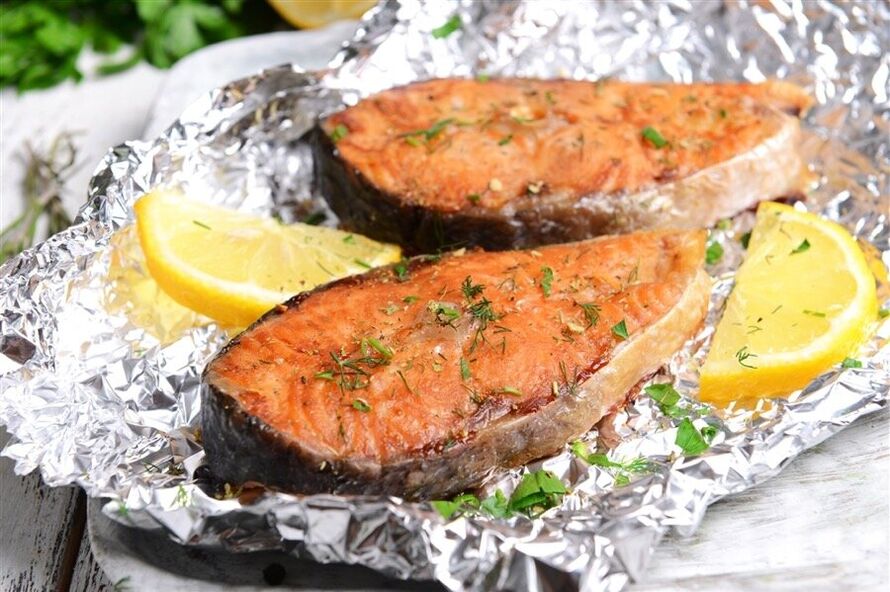 foil baked fish for your favorite diet
